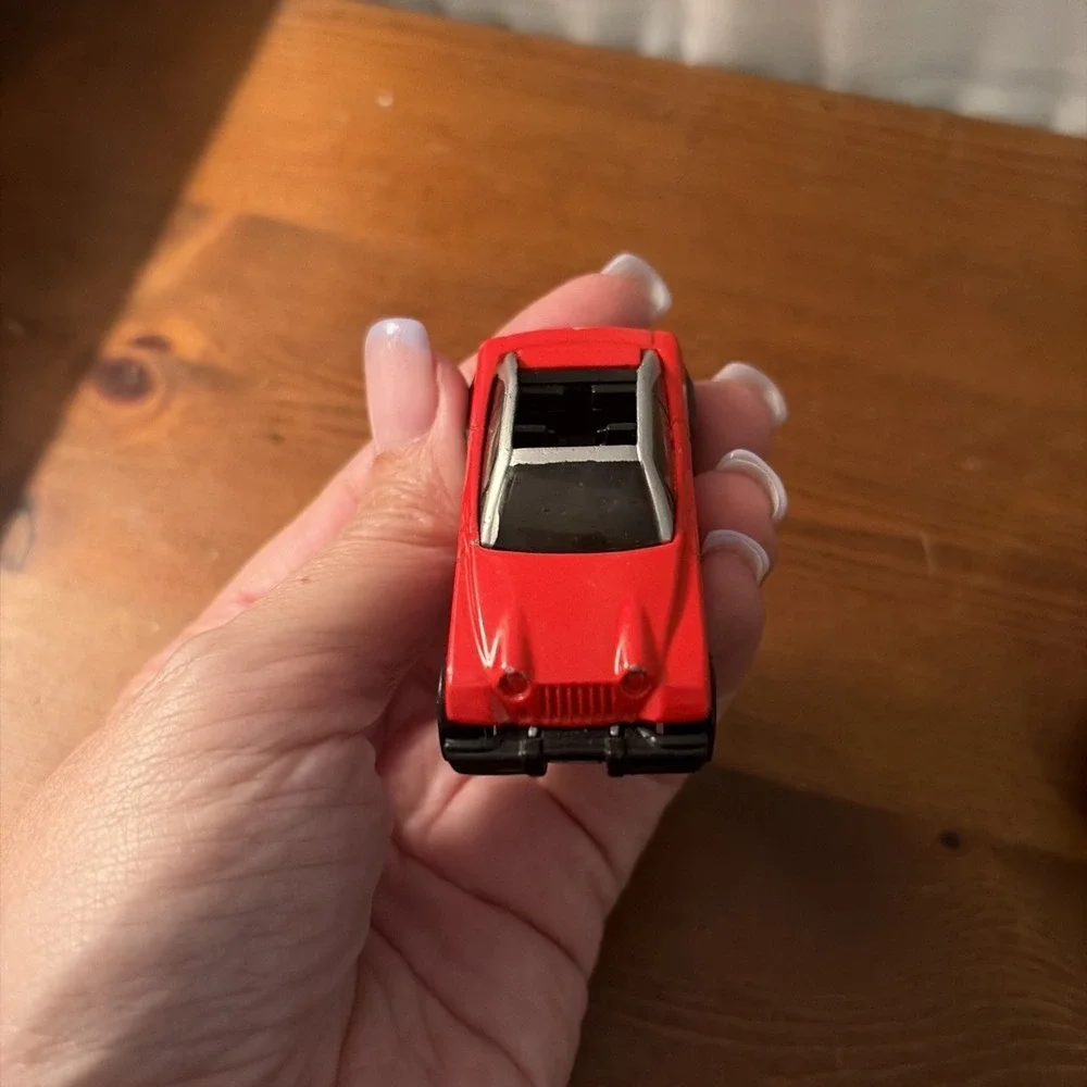 LOT‎ OF 6 HOT WHEELS CARS